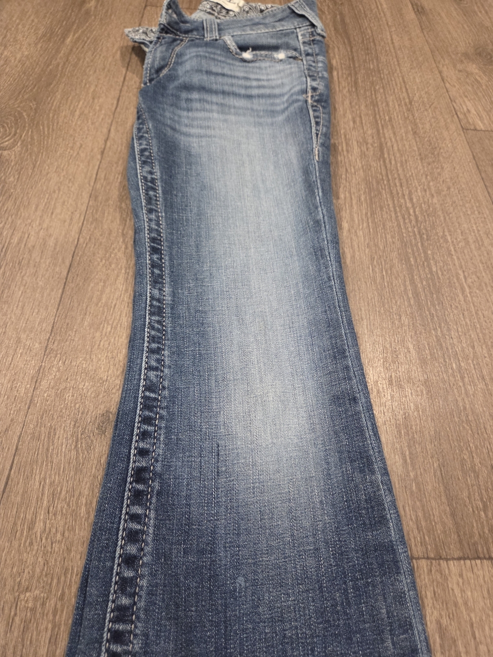 Ariat R.E.A.L Mid Rise Bootcut Jeans - Picture 6 of 10